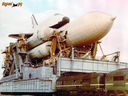 Buran_Shuttle___Energia_on_Carrier_Crawler_04.jpg