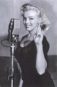 Marilyn_Monroe_28aka_Norma_Jeane_Mortenson29_0915.jpg