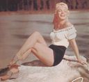 Marilyn_Monroe_28aka_Norma_Jeane_Mortenson29_1146.jpg